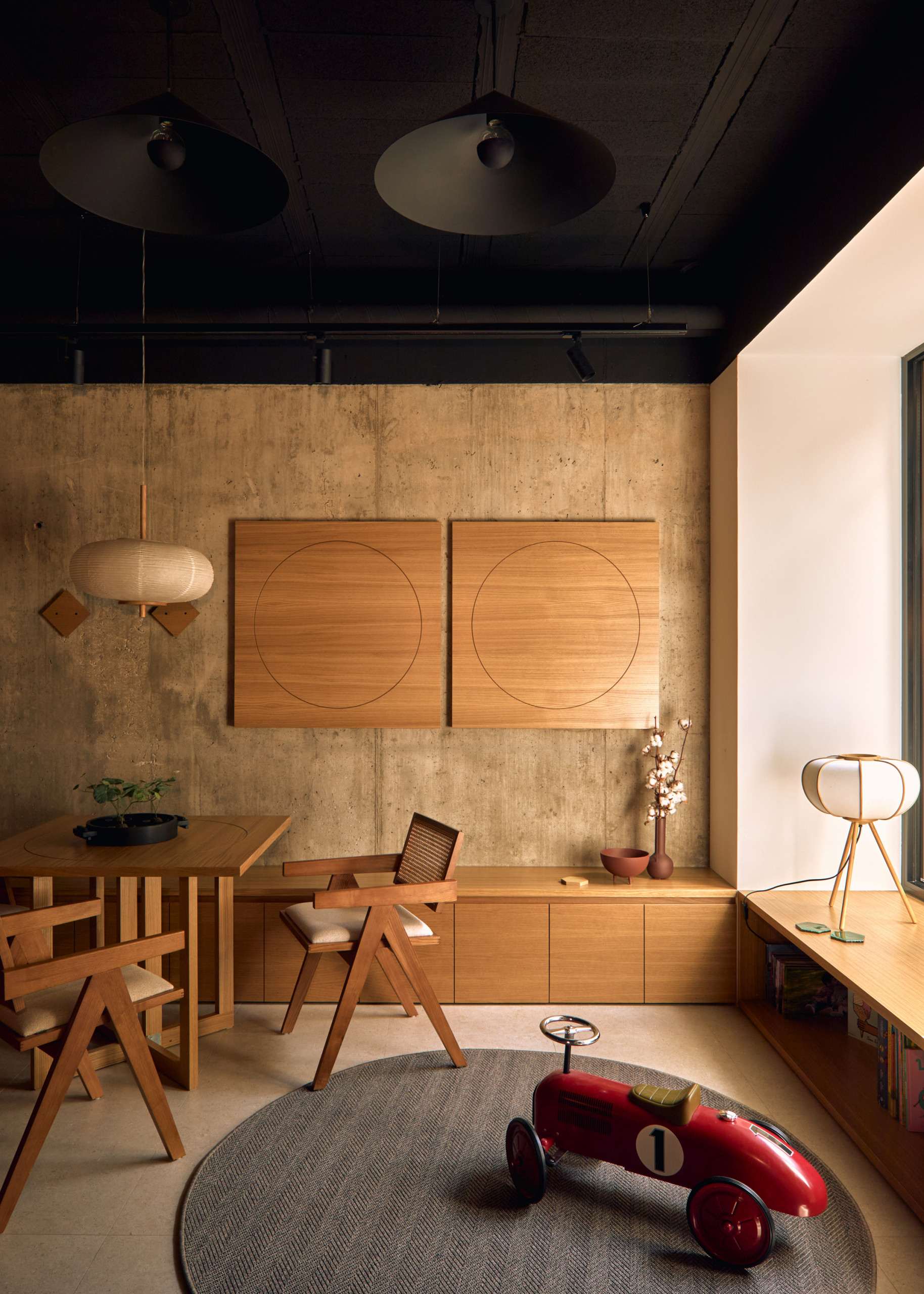 Homothecy - Zona Común, rincón de juego