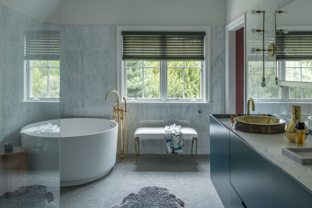 East Hampton contemporary-bathroom