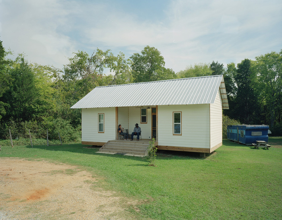 Elegant one-story exterior home photo in Atlanta