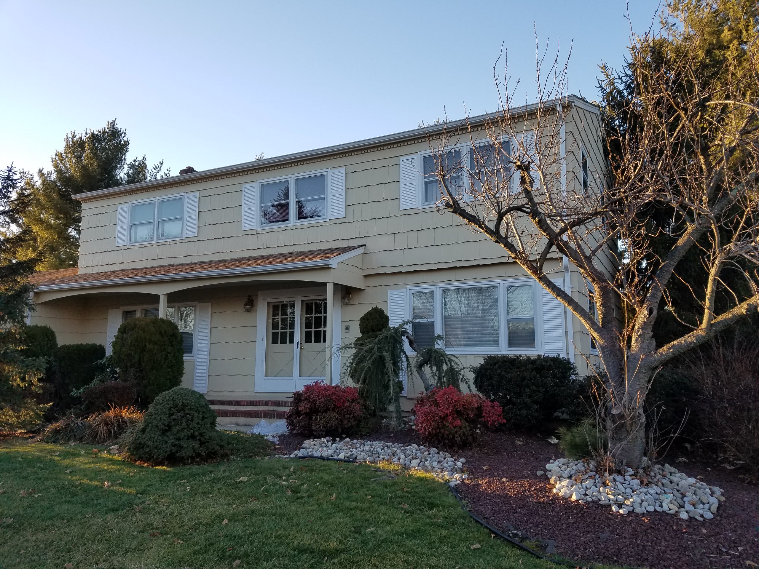 New Windows, Vinyl Siding, and Gutters at Gunpowder Drive in East Brunswick, NJ