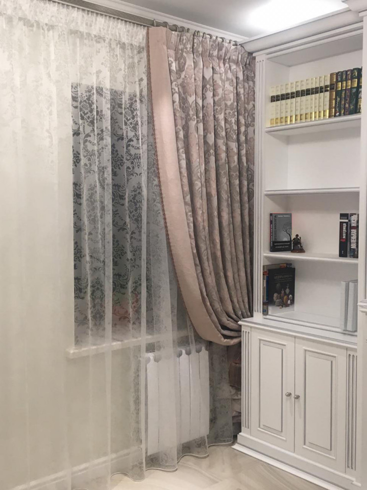 Двухкомнатная квартира в светлых тонах.