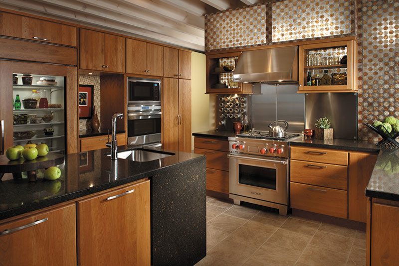 Kitchen - kitchen idea in Chicago