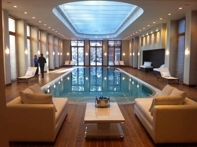Proyecto Barbikja (MOSC&Uacute;) contemporaneo-piscina