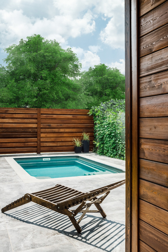 Бассейн возле дома в Краснодаре