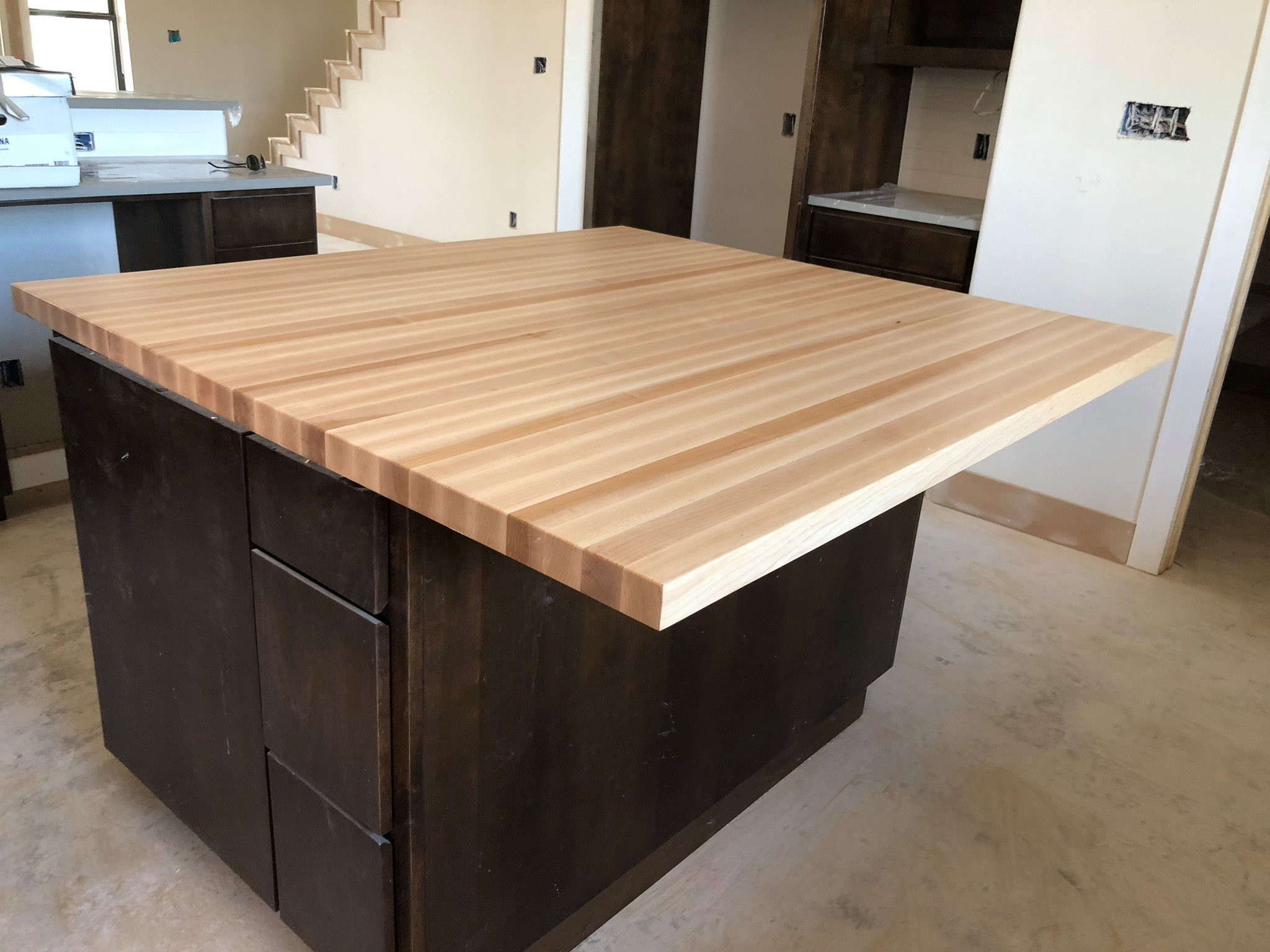 Maple Edge Grain Countertops