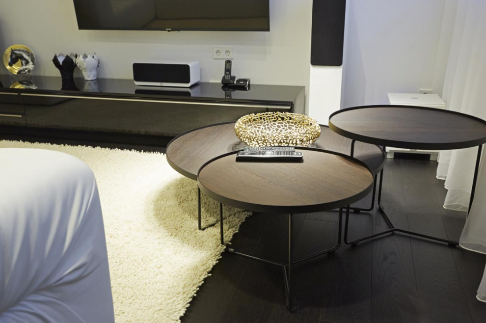 Меблировка частной квартиры по проекту студии Акименкова