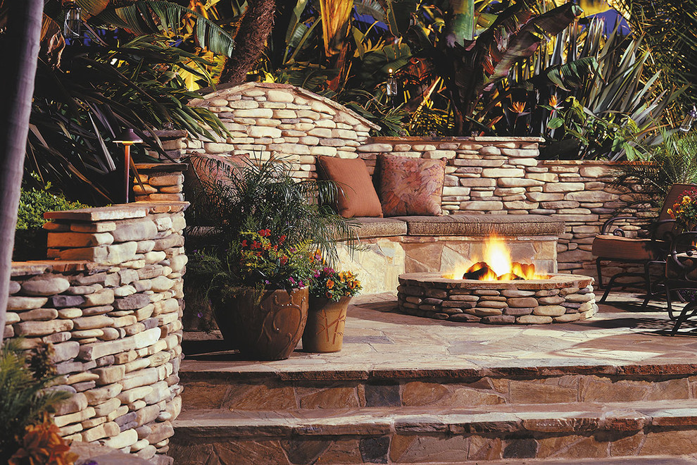 Photo of a country patio in San Diego with a fire feature.