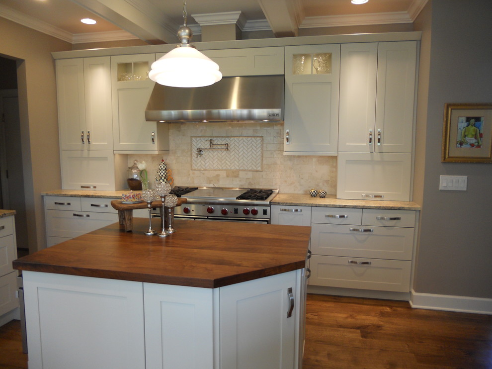 Inspiration for a transitional kitchen remodel in New York