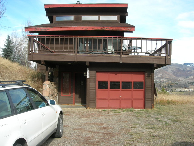 Tree Haus Renovation rustico