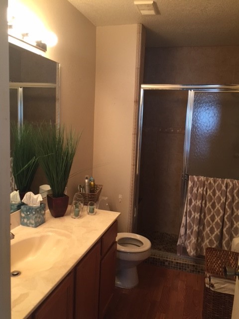 Inspiration for a timeless home design remodel in Orlando