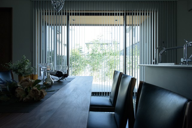 ダイニング moderno-sala-da-pranzo