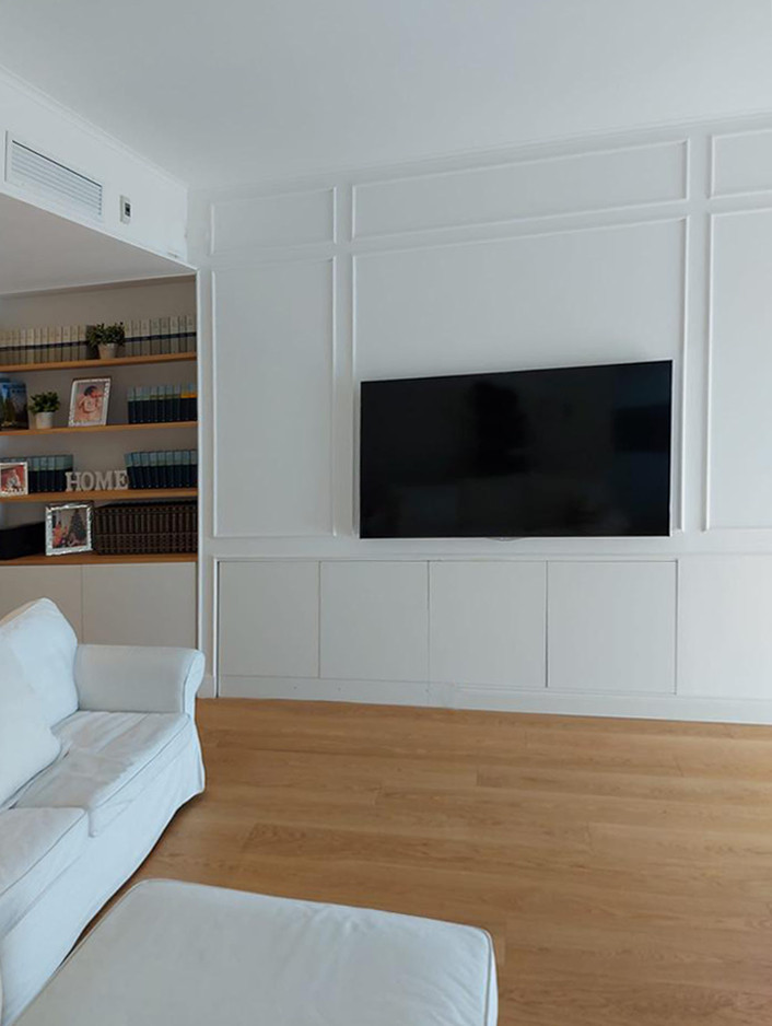 Via Savona - Parete tv