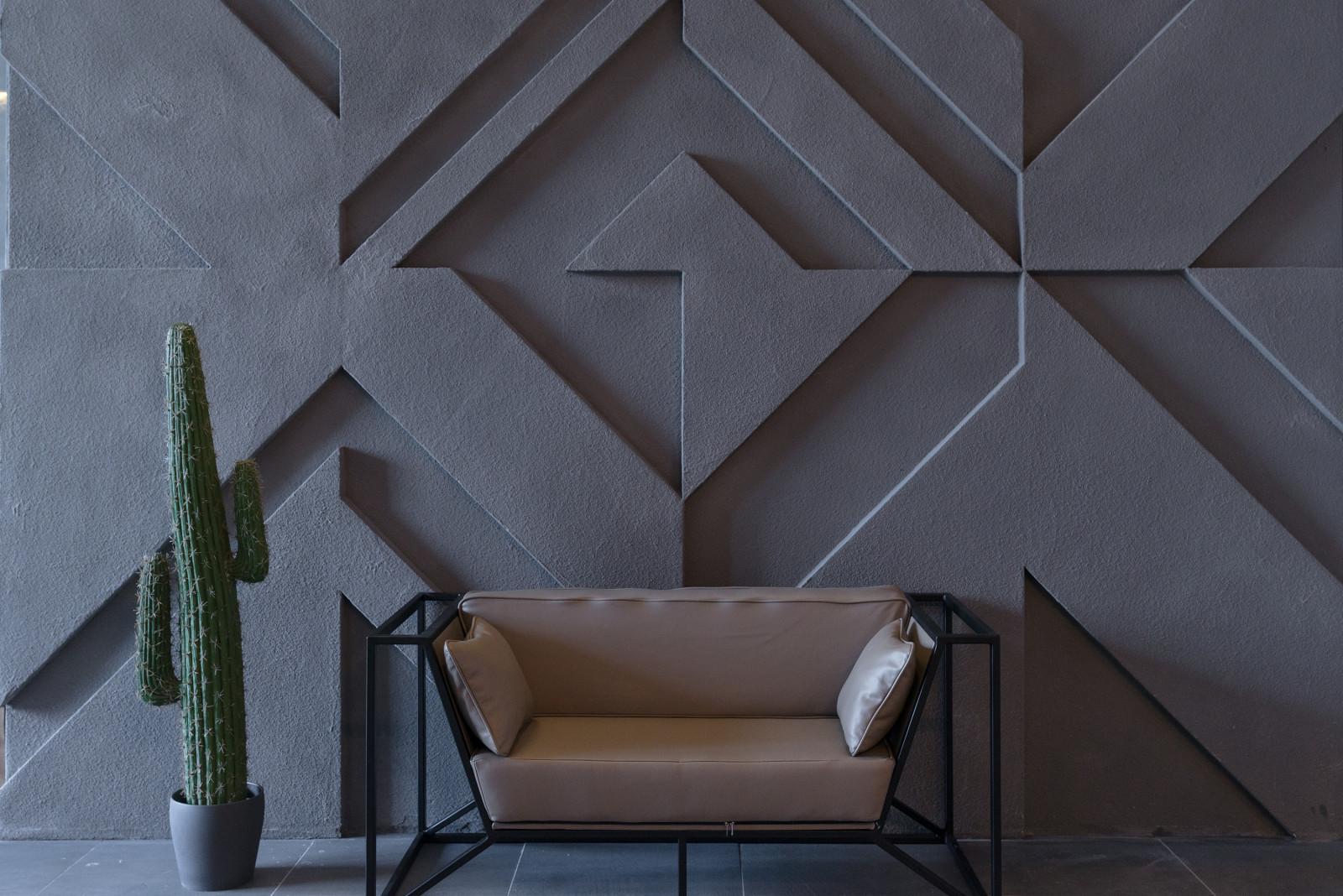 The Graphite interior design | decorative gray space