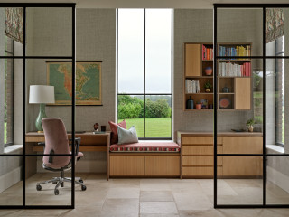 How to Create a Joyful, Clutter-Free Home Office (9 photos)