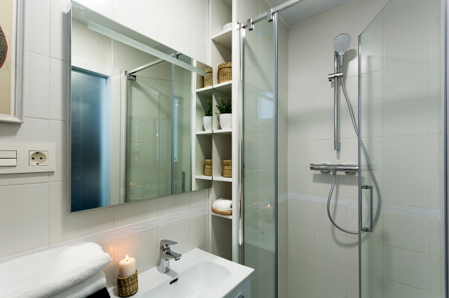 Bohochic en Chueca. 16m2 que no podr&aacute;s creer mid-century-badezimmer