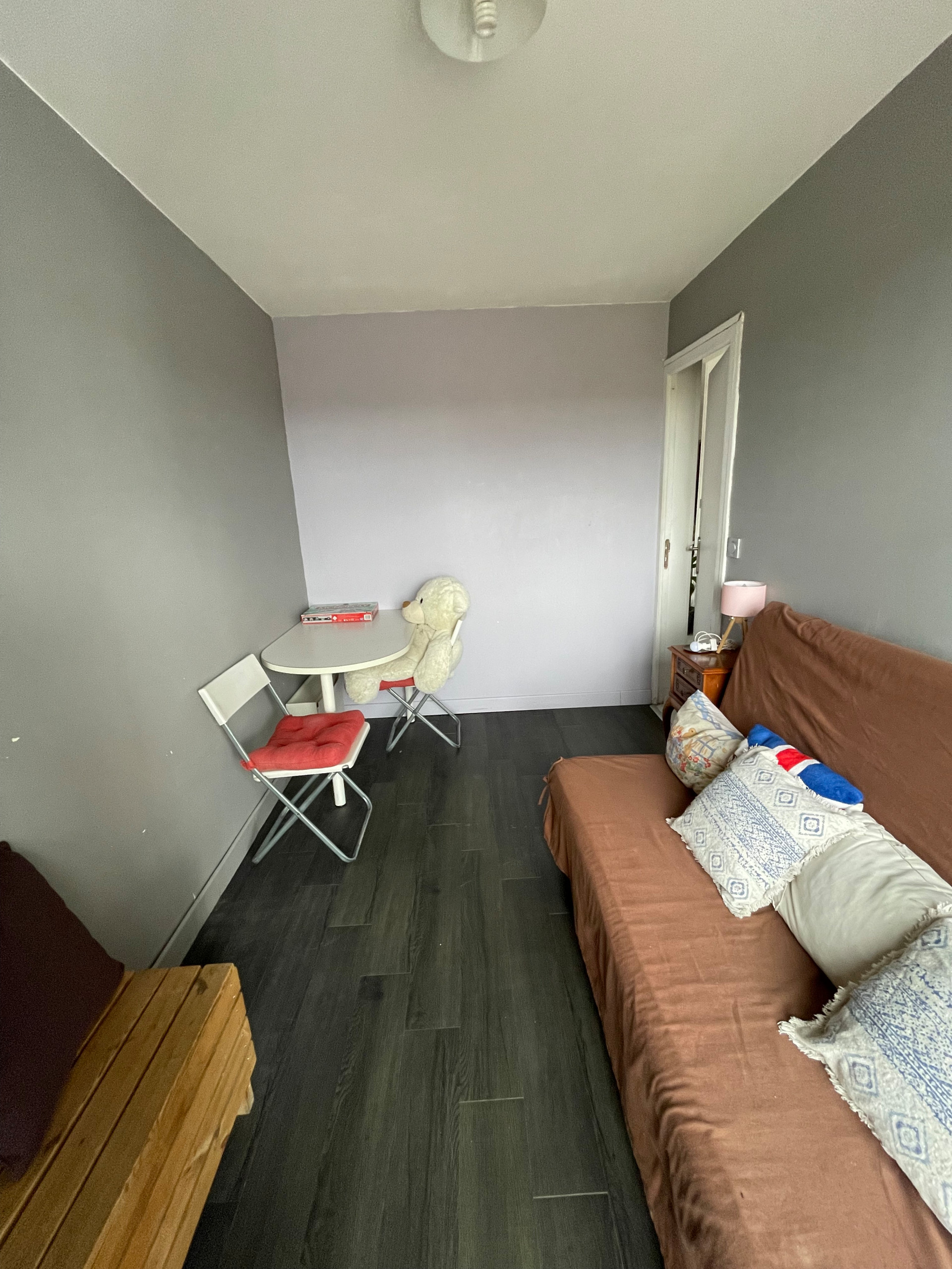 Saint-Ouen-l'Aumône - Aménagement d'une chambre étudiante