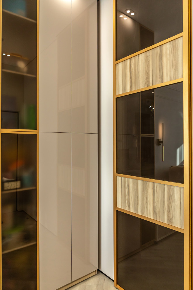 ЖК Париж. "Я есть..."