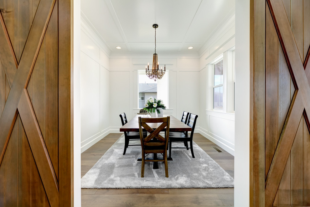 Design ideas for a traditional dining room in Boise.