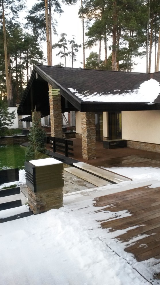 Большой дом с бассейном в стиле ШАЛЕ