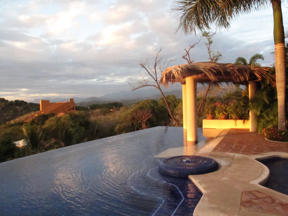 Pool - tropical pool idea