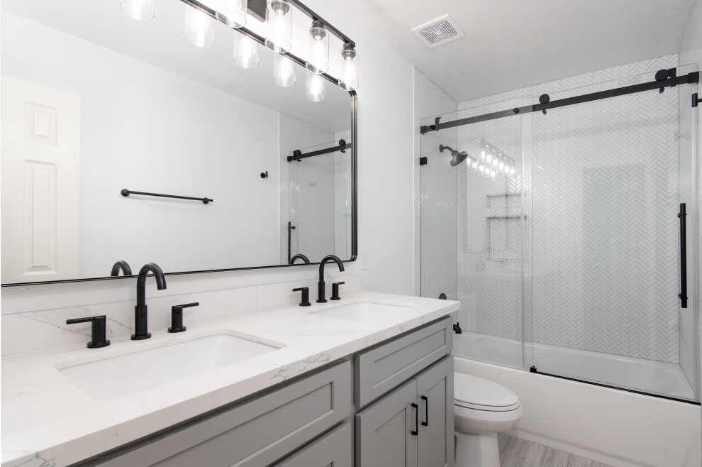 Deer Brook - Master and Hall Bathroom Remodel