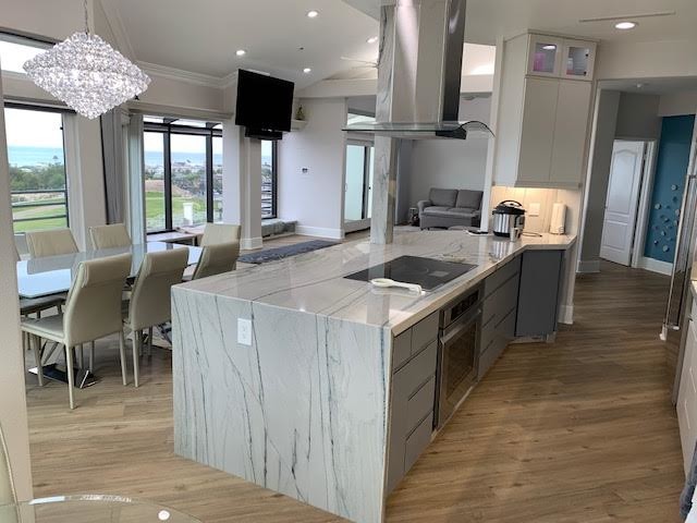 Paris Lane Newport Beach Condo