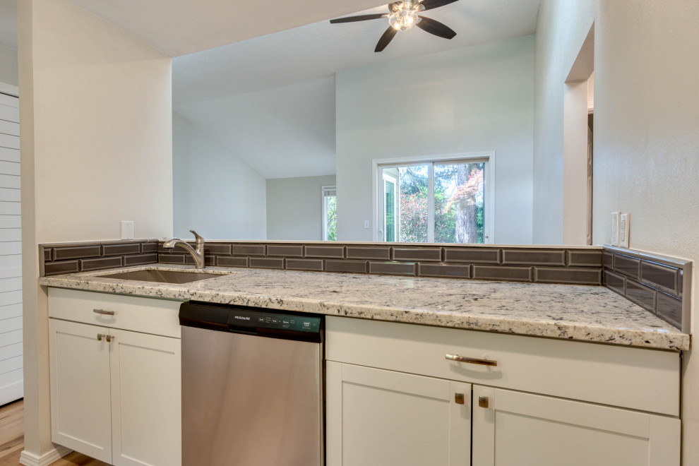 Condo Remodel @ 1604 Village Park Pl.