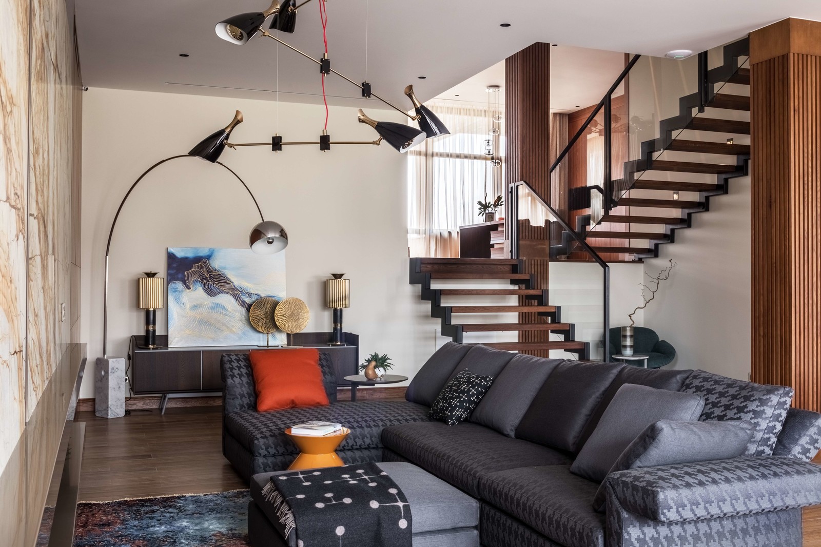 Загородный дом 650 м2