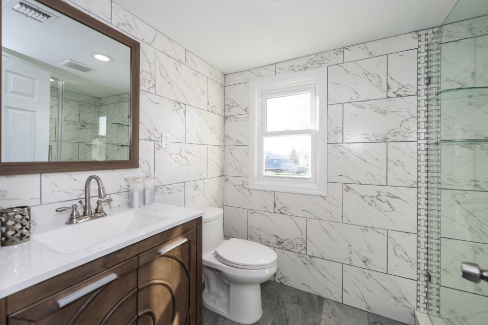 Home design - transitional home design idea
