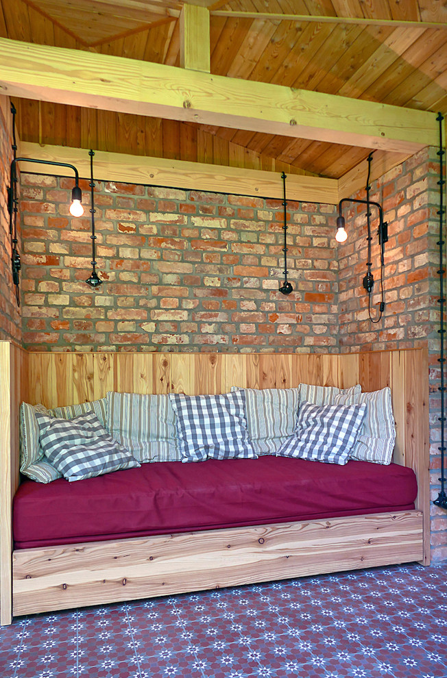 Freistehendes, Kleines Landhausstil Gartenhaus in Berlin