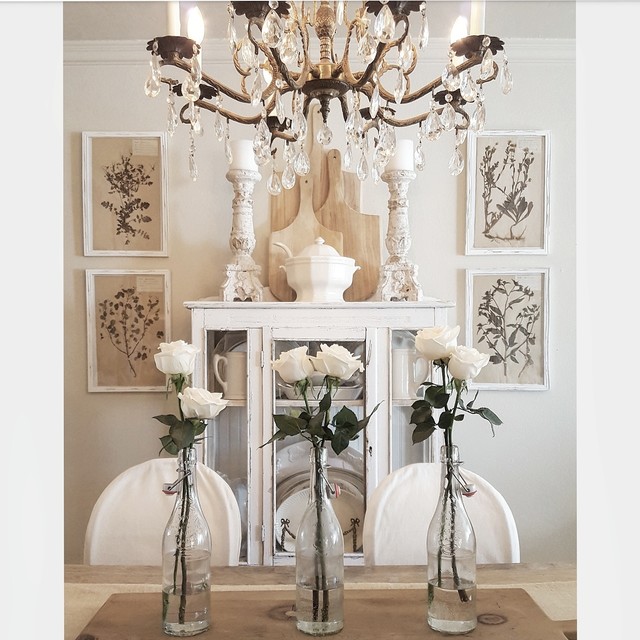All country-dining-room