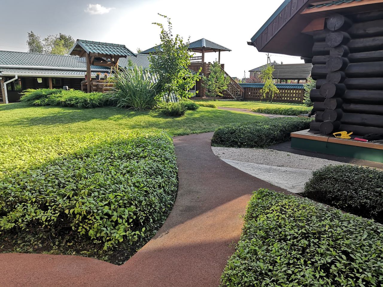 Фитопластика на общественной территории