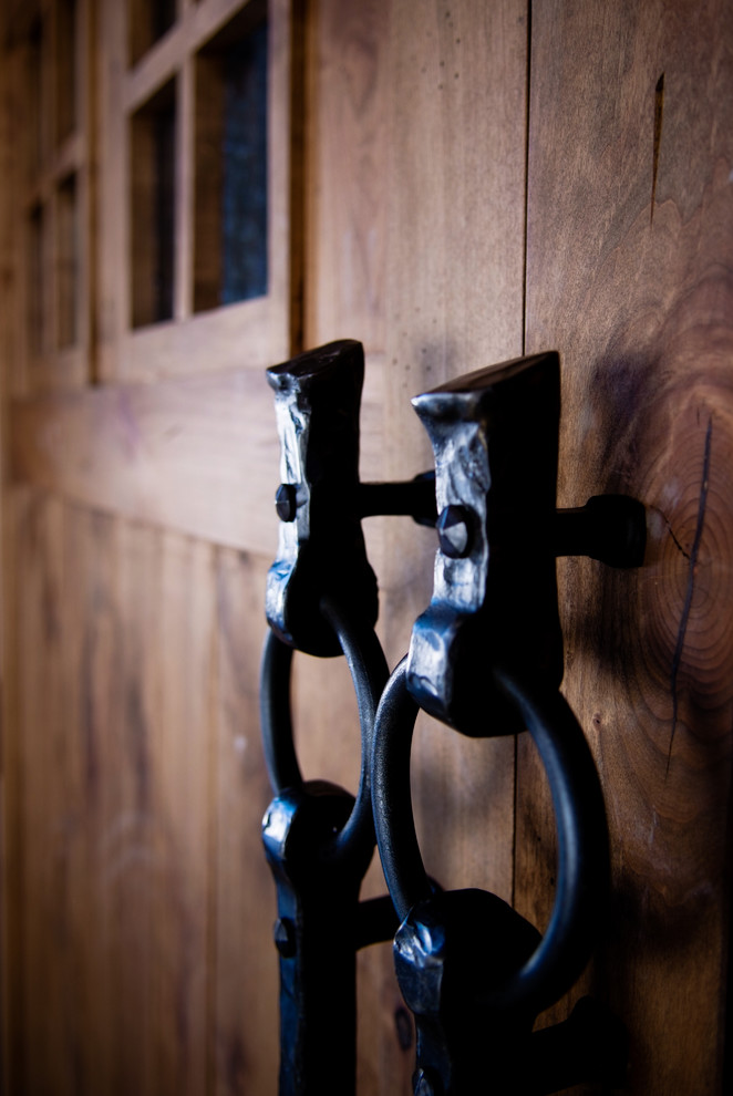 Entryway - rustic entryway idea in Denver