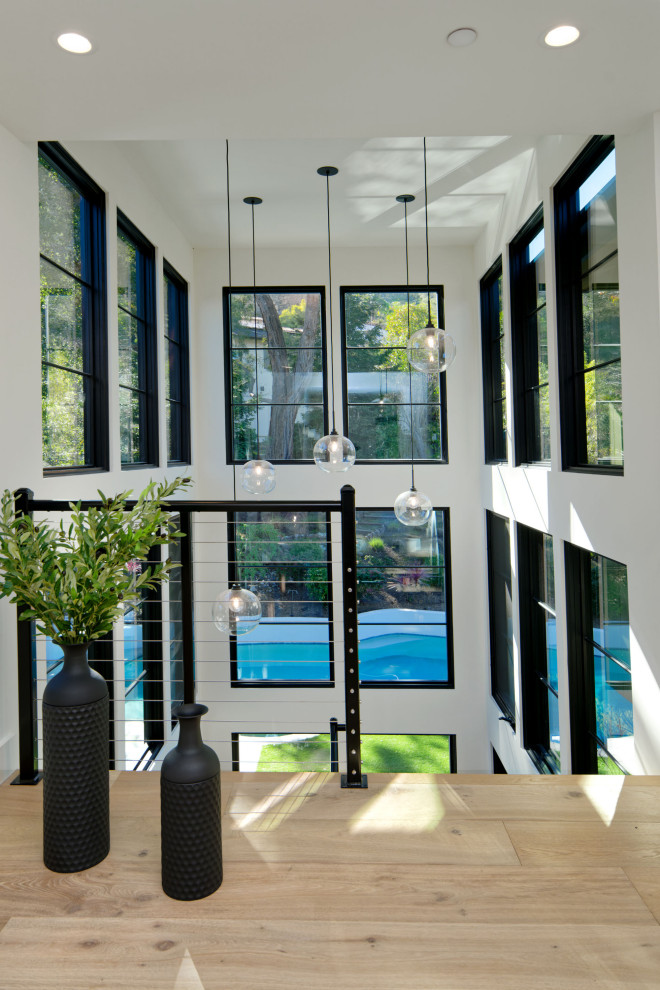 San Carlos - Warm Modern Dreamhouse