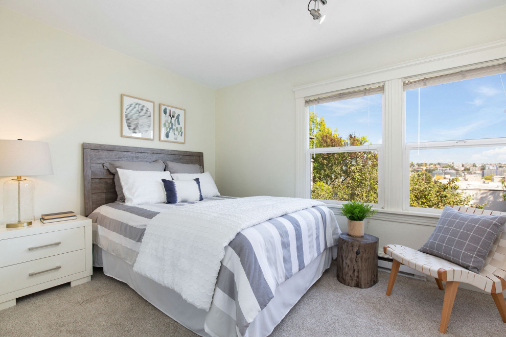 Eclectic bedroom photo in Seattle