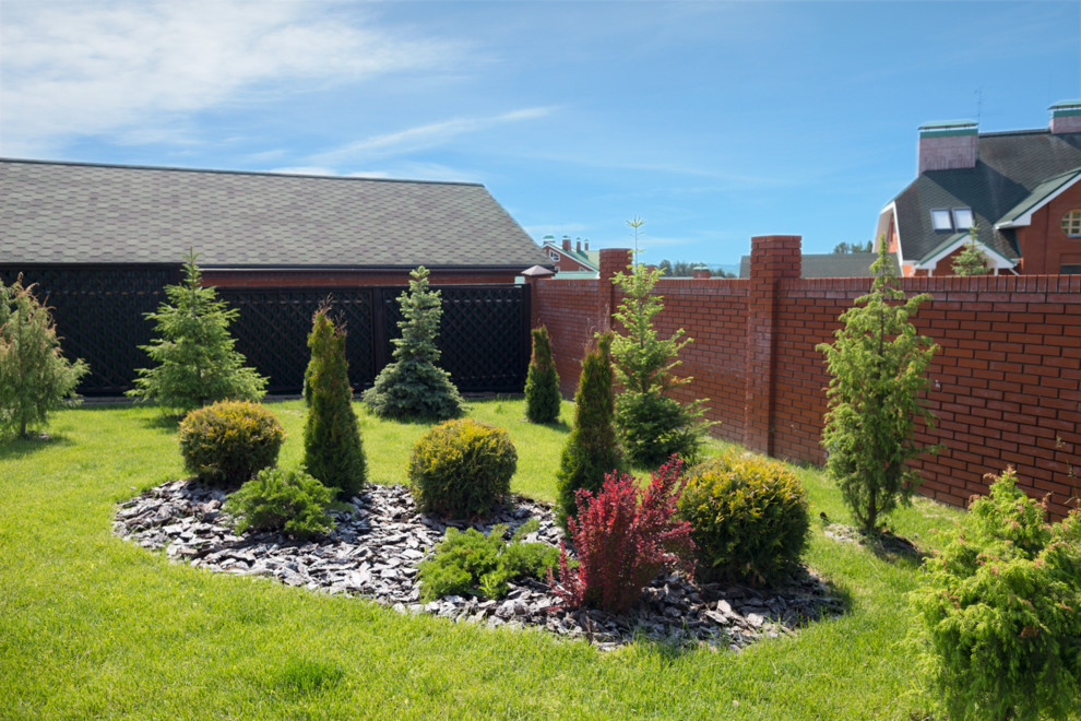 Ландшафтный дизайн участка "Зеленый камень"