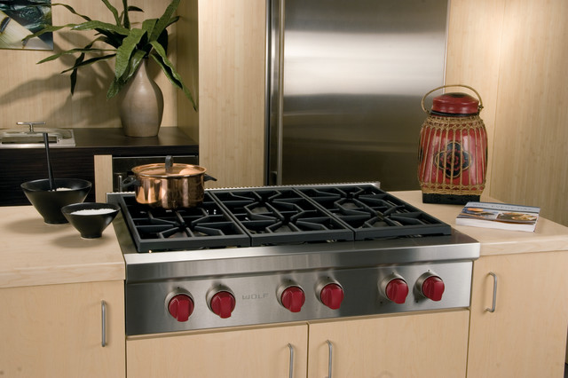 Wolf 36 Pro Style Gas Rangetop Stainless Steel Natural Gas