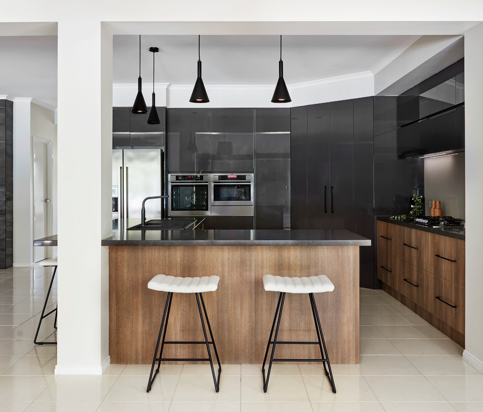Design ideas for a contemporary kitchen in Melbourne.