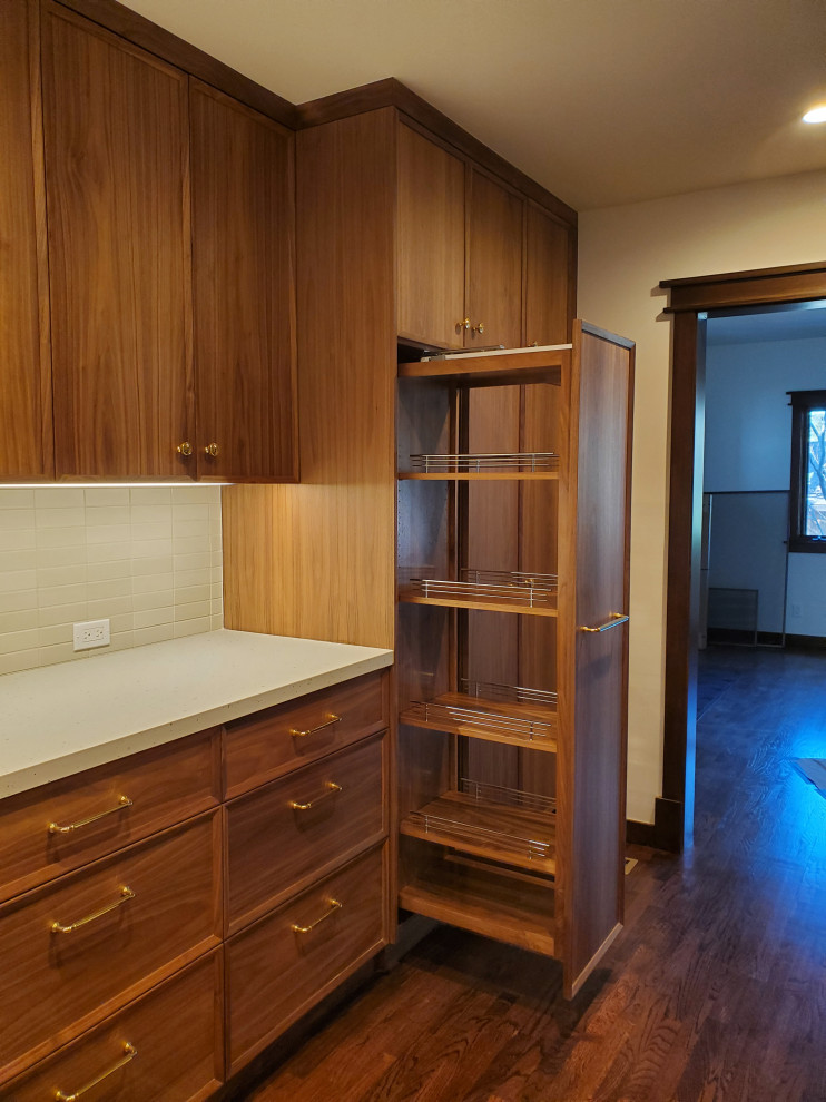 Epic pull out pantry