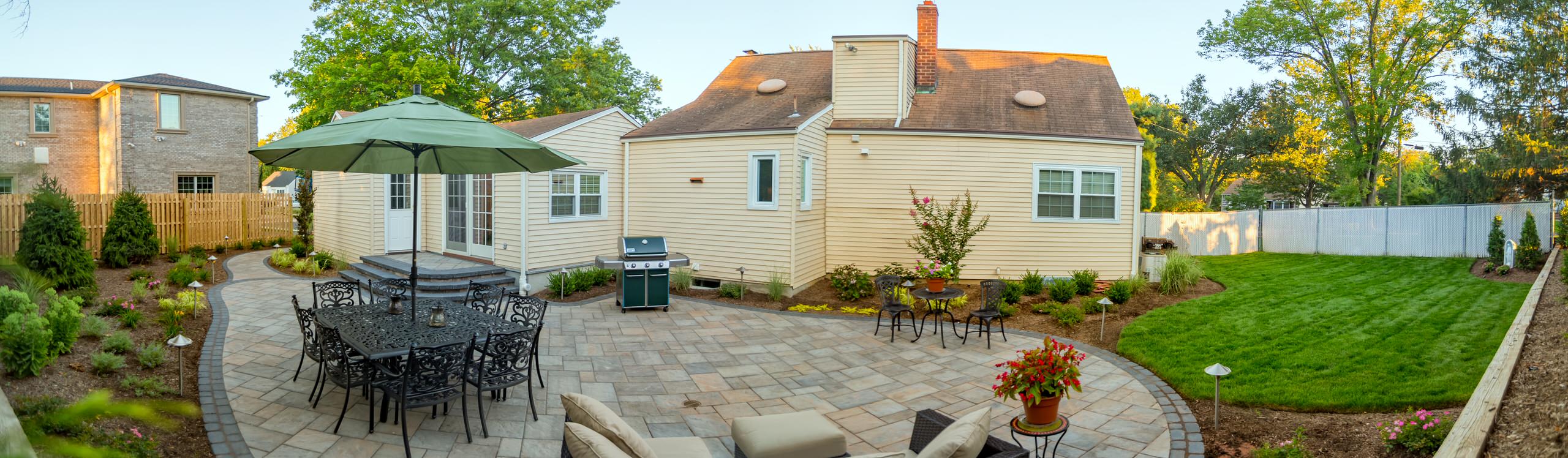 Backy patio and lighting