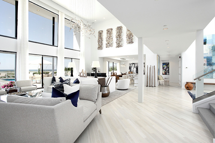 Hamptons Beachfront House - Modern - New York - by Patricia Bonis ...