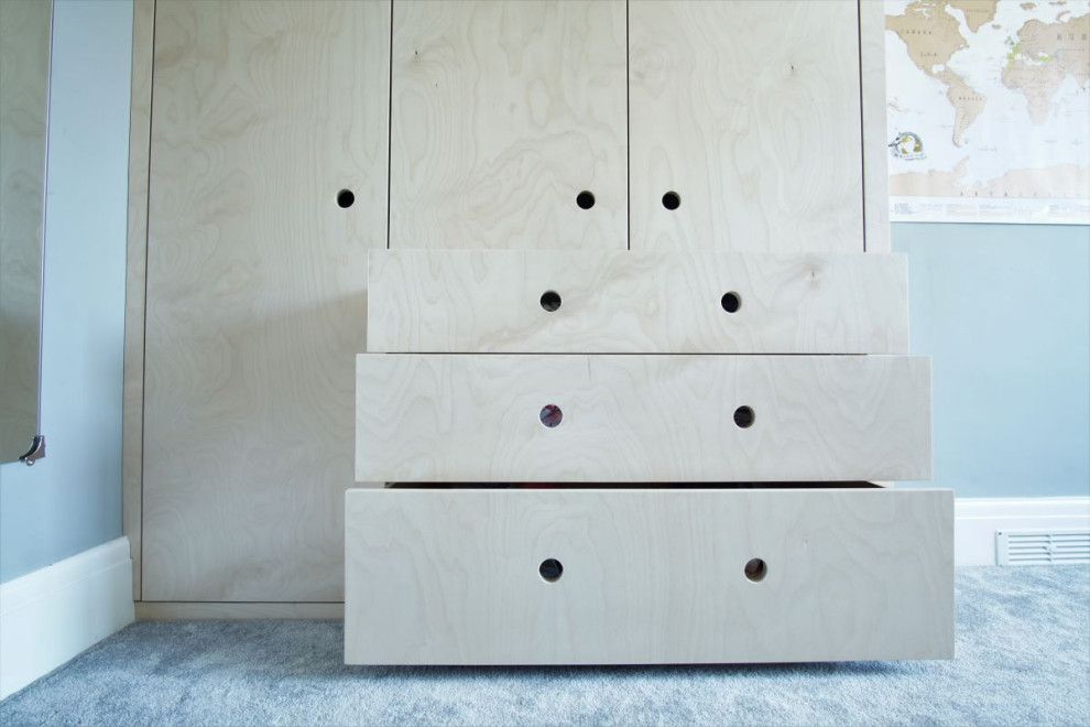 Design ideas for a medium sized traditional bedroom in Other with grey walls, carpet and grey floors.