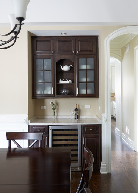 Timeless Elegance fusion-home-bar