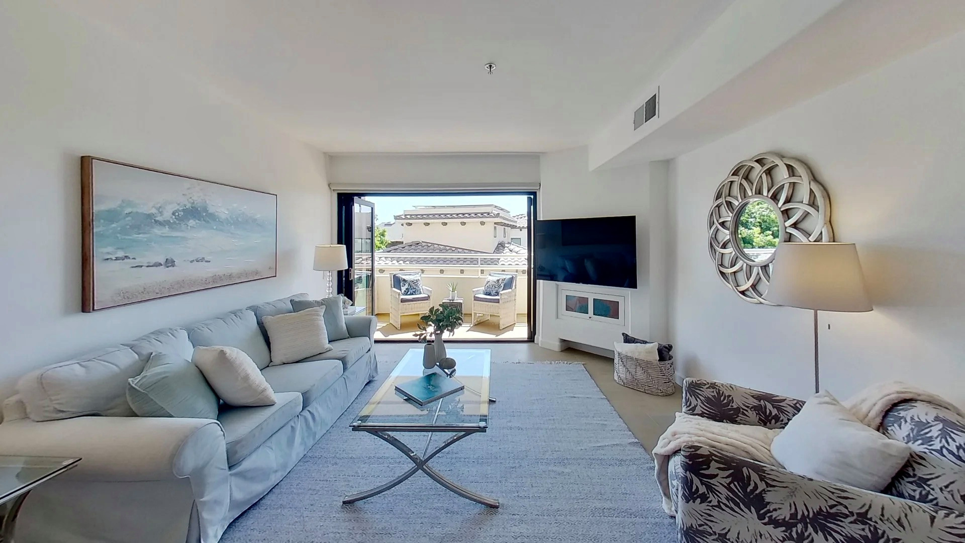 La Jolla Condo 5-22