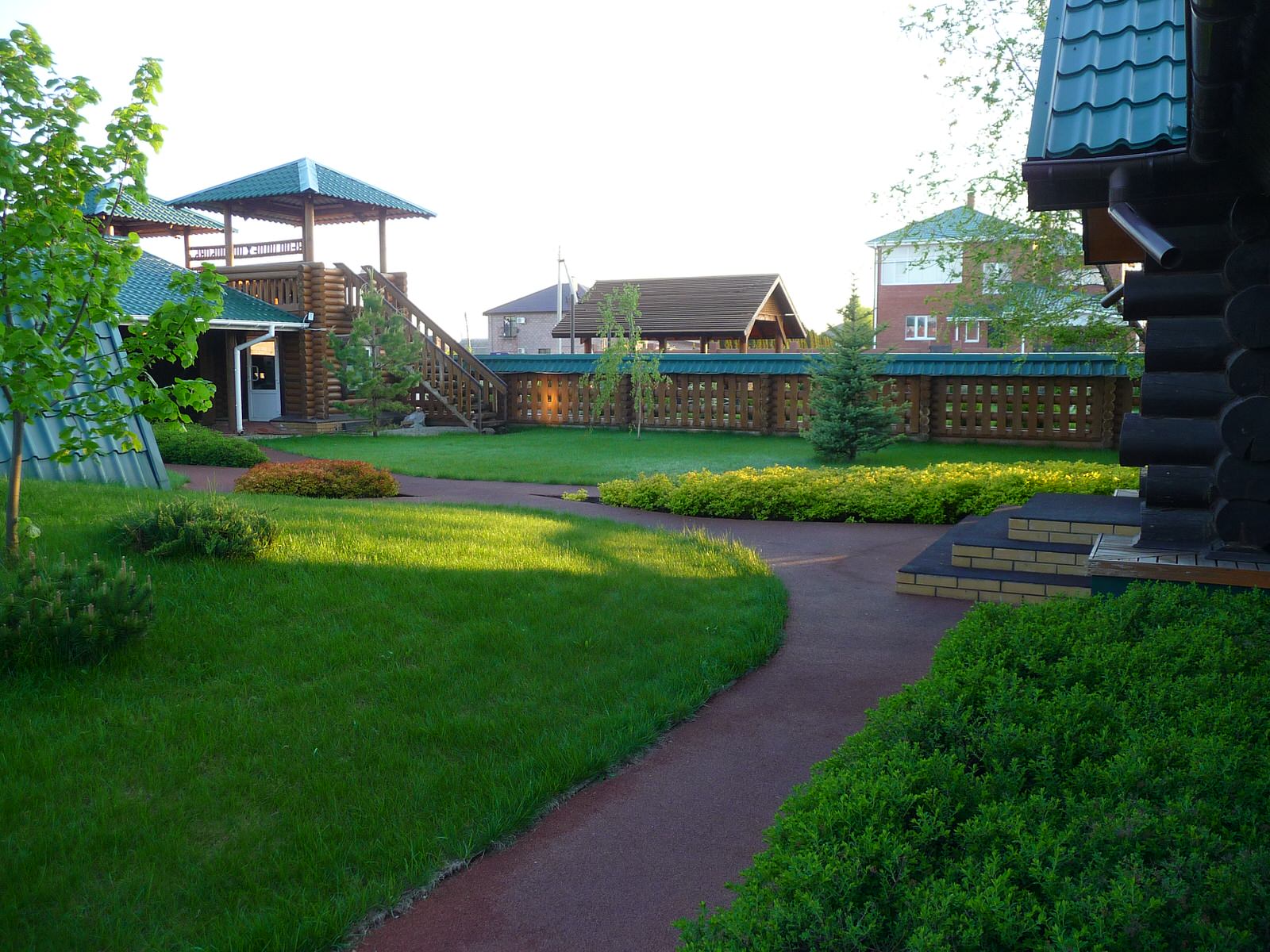 Фитопластика на общественной территории