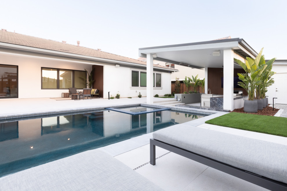 Borello Estates - Pool Party Place
