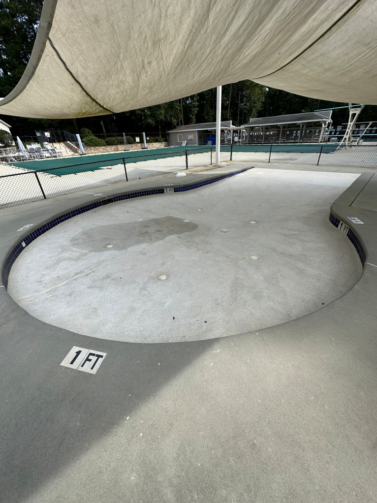 Kingsley Racquet & Swim Club