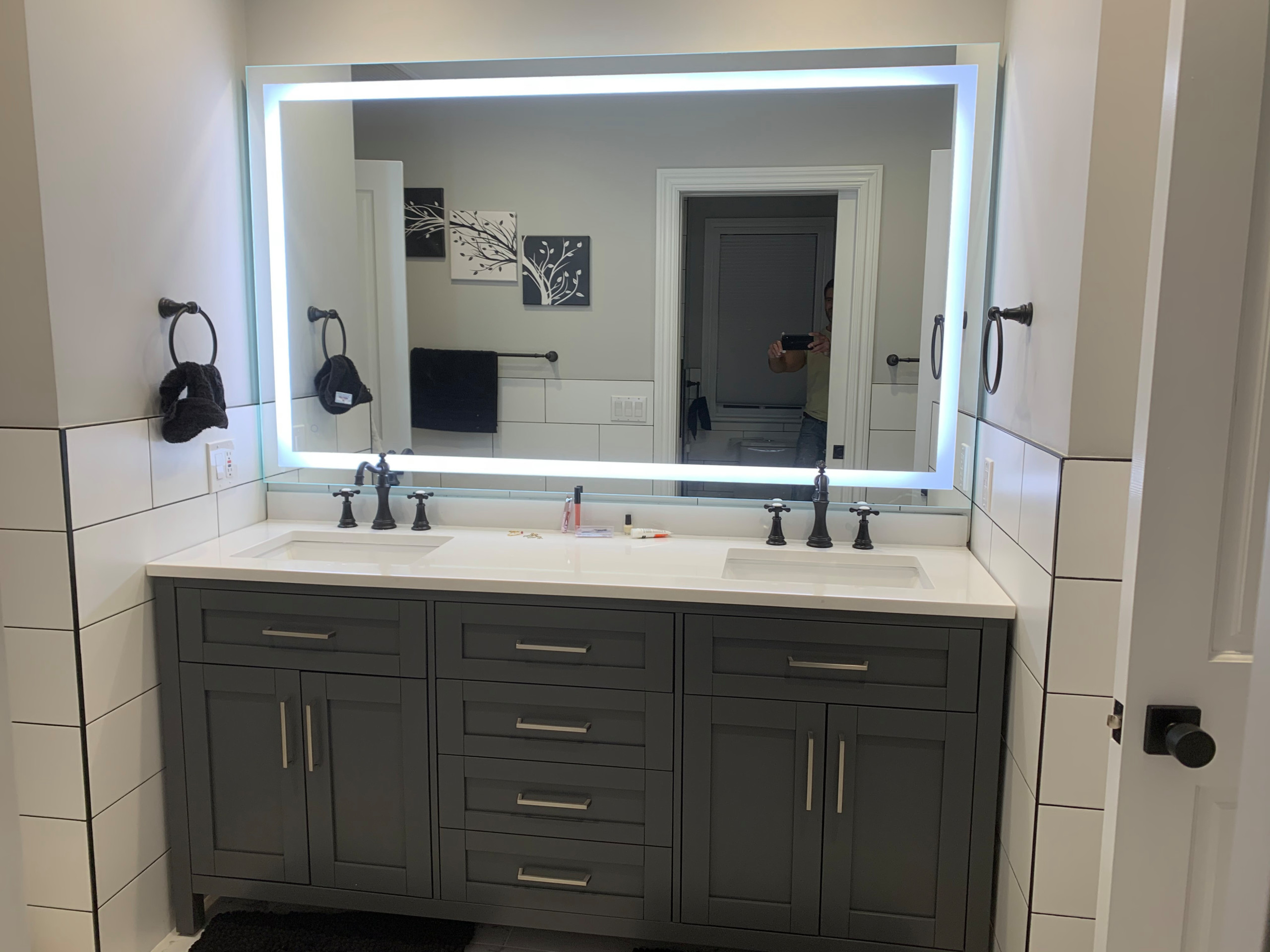 Jack & Jill Bathroom Remodel