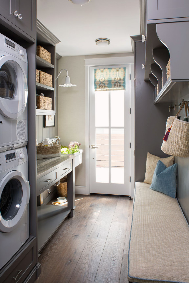 Example of a country laundry room design in Los Angeles