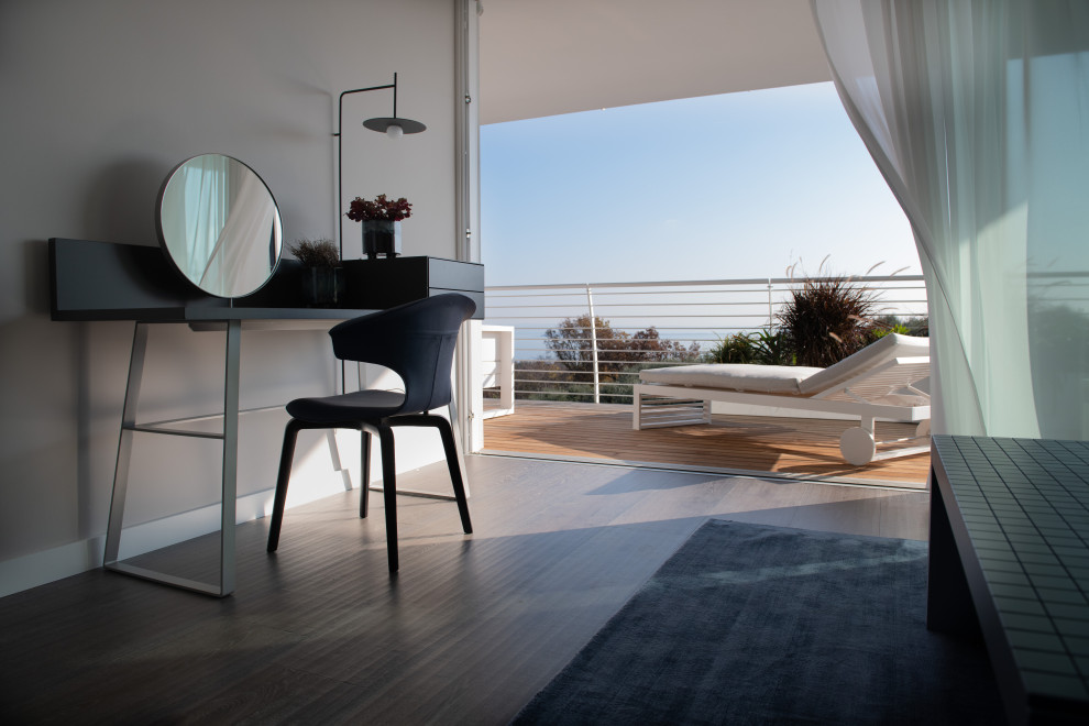 Интерьер апартамента в HPA, Паденге-Суль-Гарда, Италия